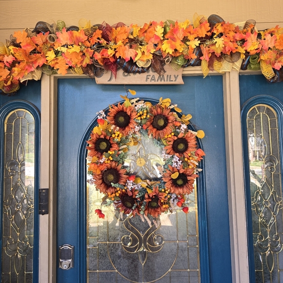 Fall Garland - Picture 1 of 1